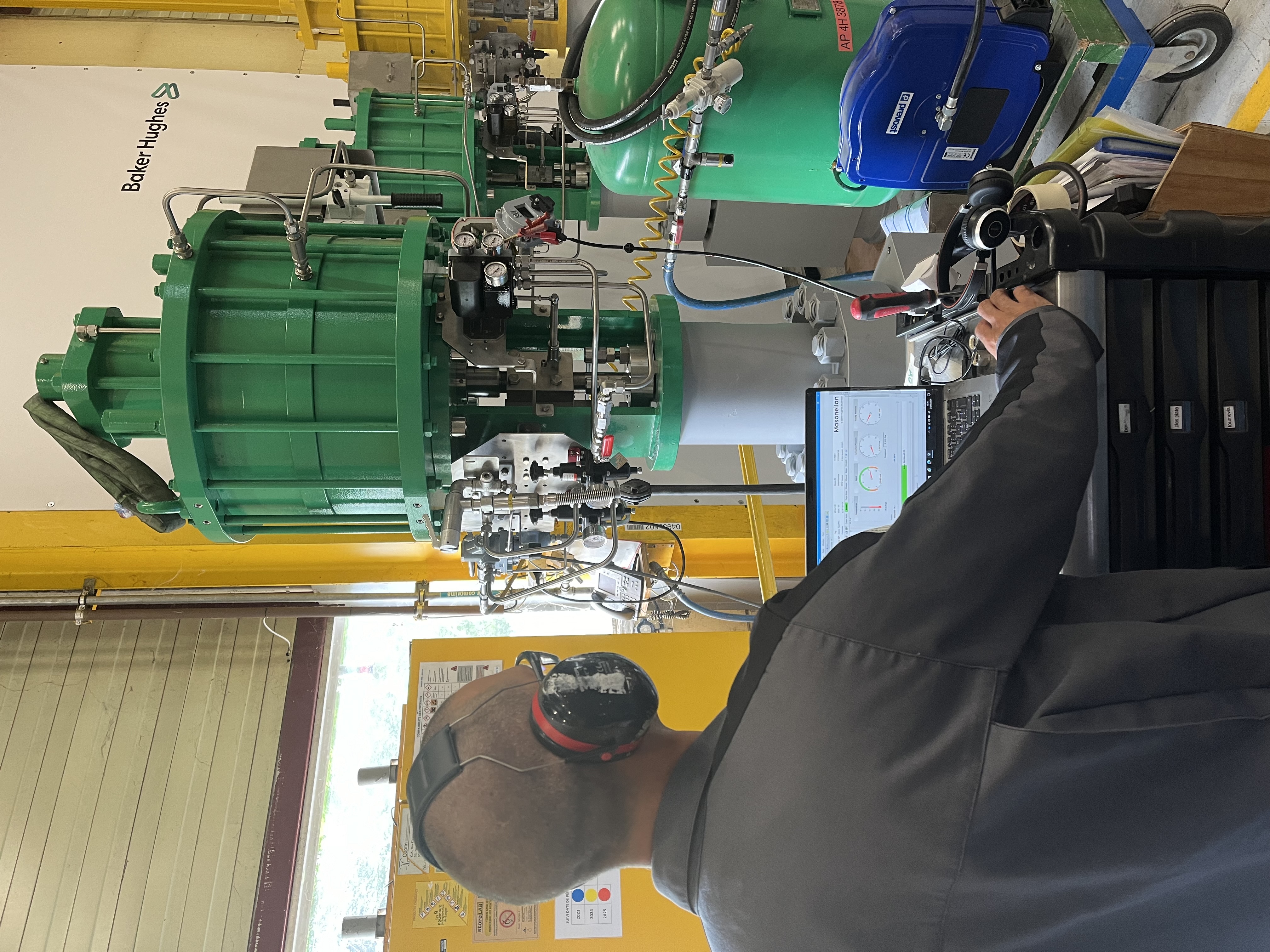 Severe Service Valve with Person